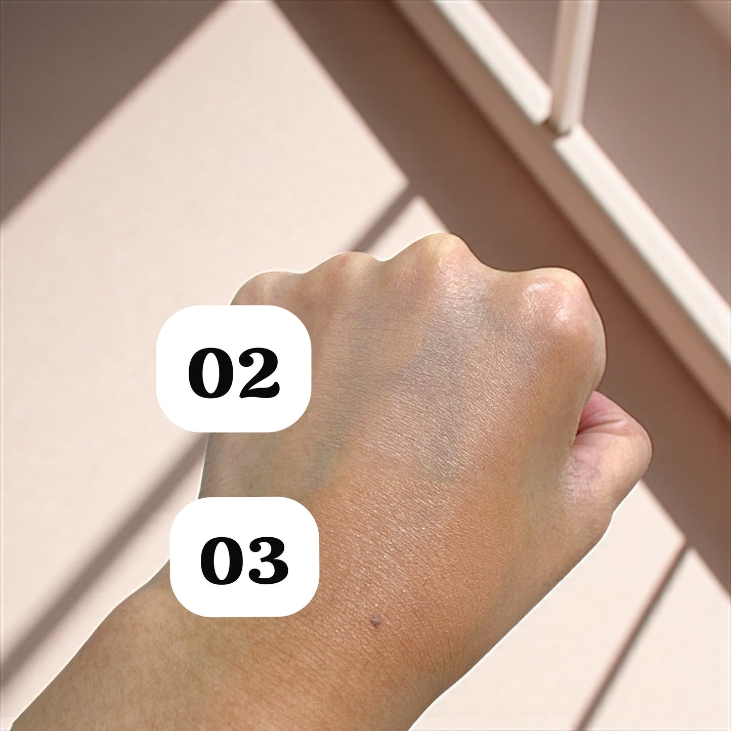 LUXELUX Butterfly Cushion BB Cream – Podkład w poduszce z puszkiem „Motylek” i lustereczkiem – 30g