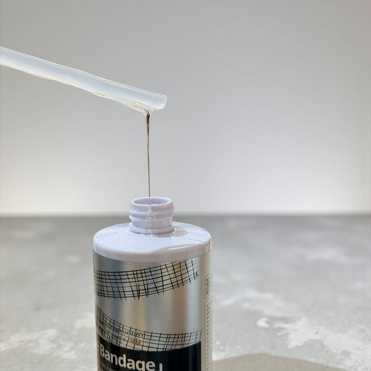 White Bandage Luksusowy żel pod prysznic – lekki, świeży cytrusowo-owocowy zapach 400 ml