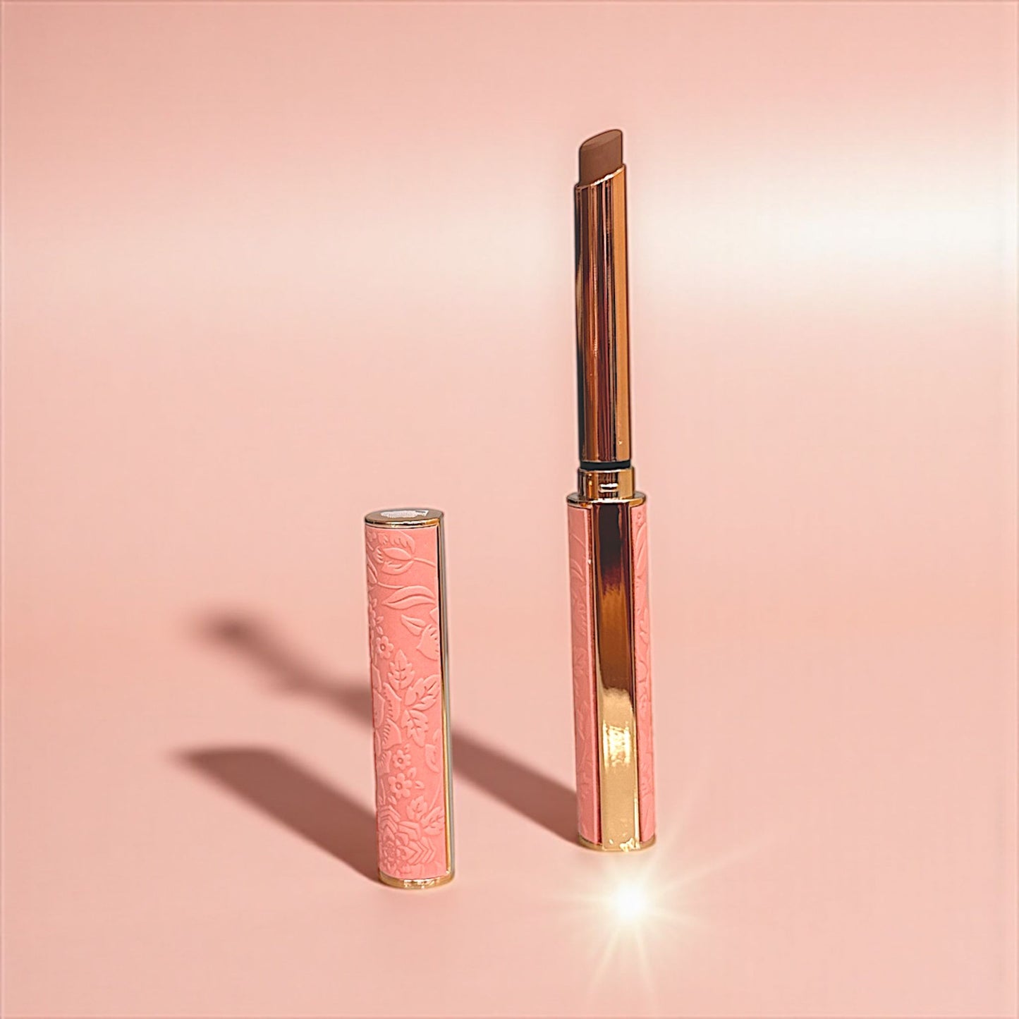 Pomadka do ust LUXELUX DISCOLORATION