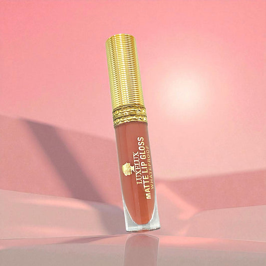 LUXELUX Błyszczyk do Ust Nude 7 ml – Niepozostawiający Śladów, Złote Opakowanie