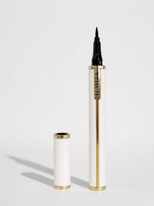 LUXELUX Wodoodporny eyeliner w pisaku  – 1 ml