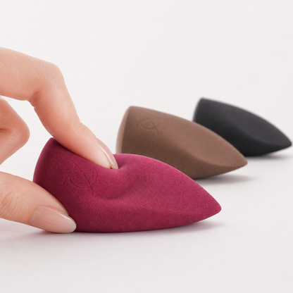 LUXELUX Gąbeczka do makijażu Precision – precyzyjna, ze szpiczastą końcówką